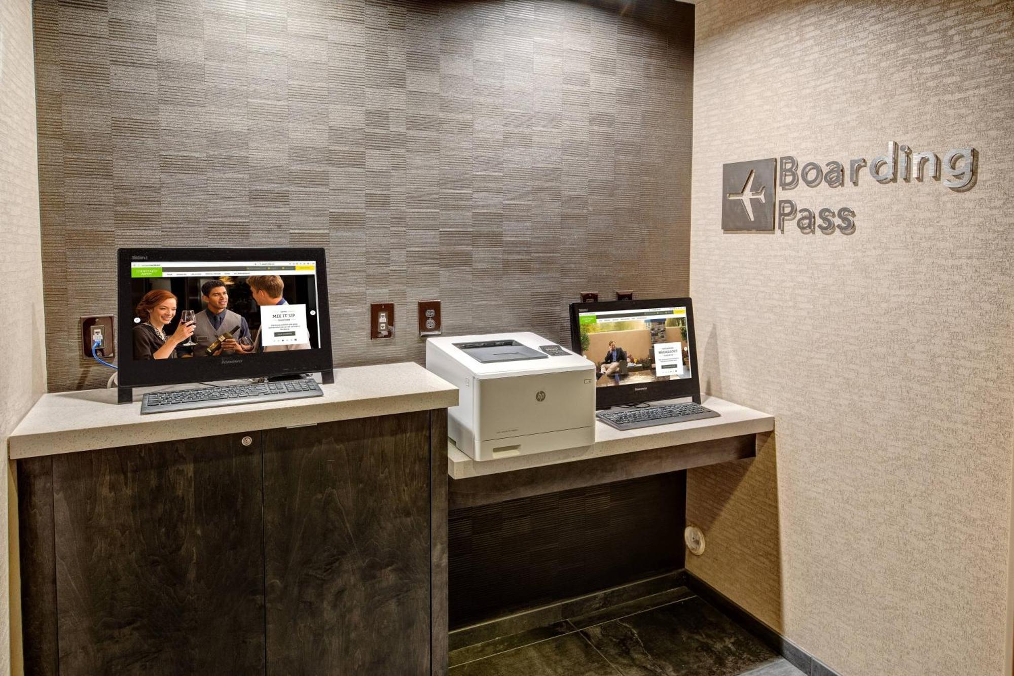 Courtyard By Marriott Dulles Airport הרנדון מראה חיצוני תמונה