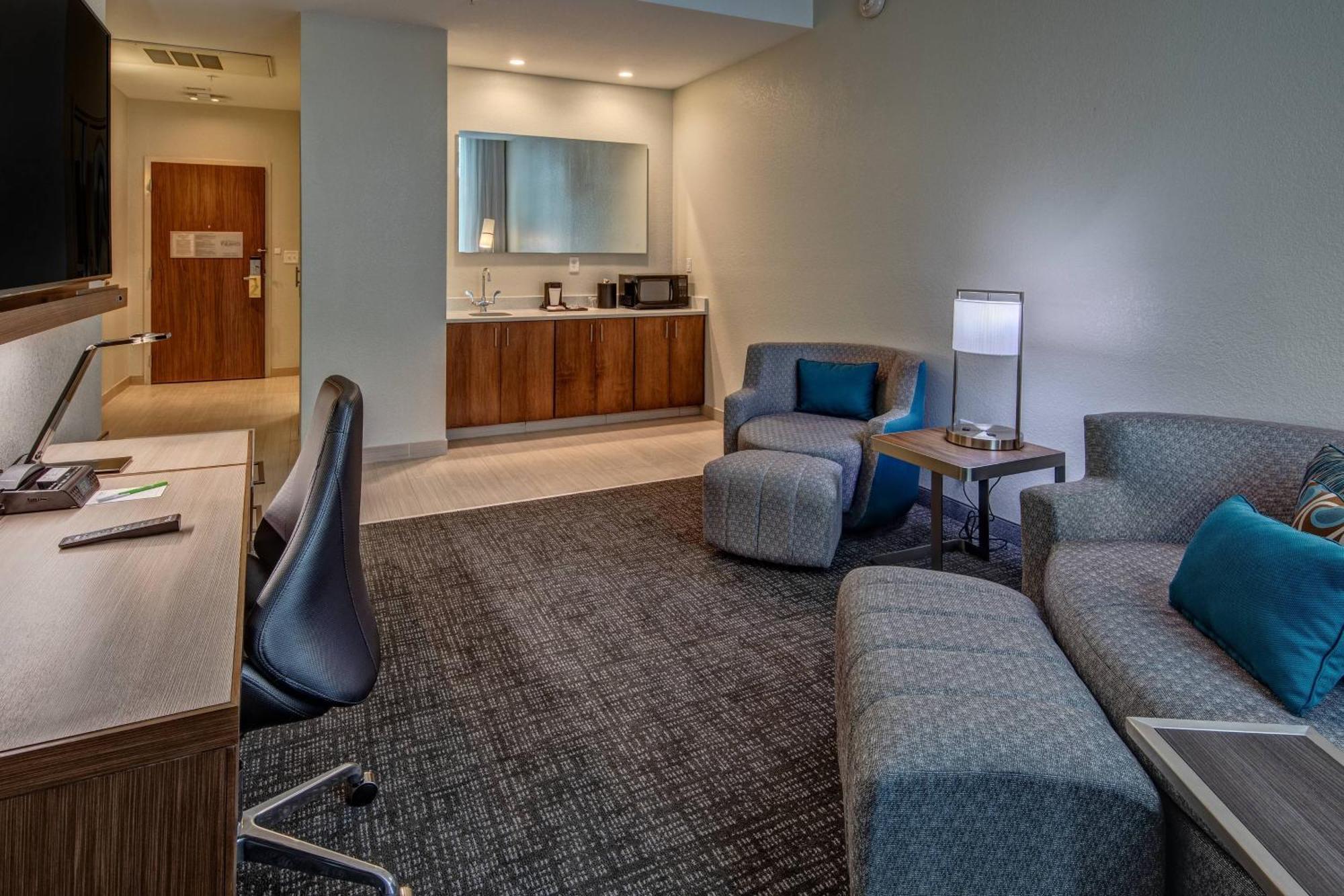 Courtyard By Marriott Dulles Airport הרנדון מראה חיצוני תמונה